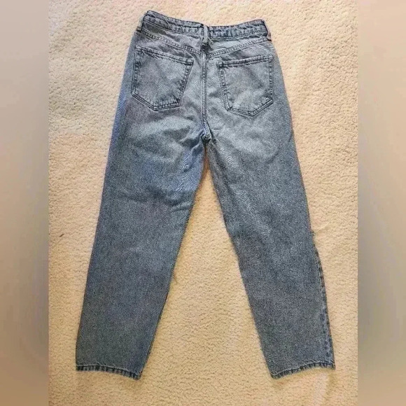 Forever 21 Distressed Blue Jeans - Picture 3 of 8